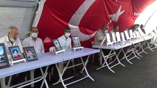 Evlat Nöbetindeki Babadan Oğluna Çağrı: “Öleceksen Gel Kendi Evinde Ve Vatanında Öl”