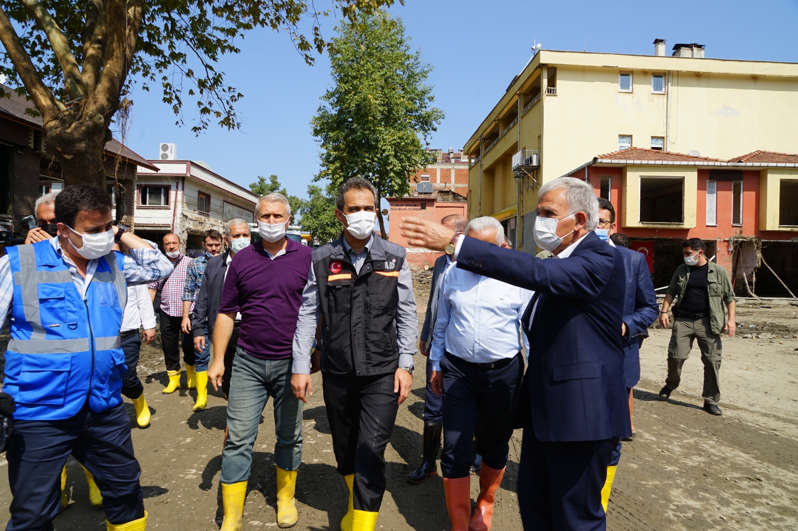 Bakan Özer: “Hem Yangın Bölgesinde Hem De Sel Bölgesinde Okullarımız 6 Eylül’de Açılacak”