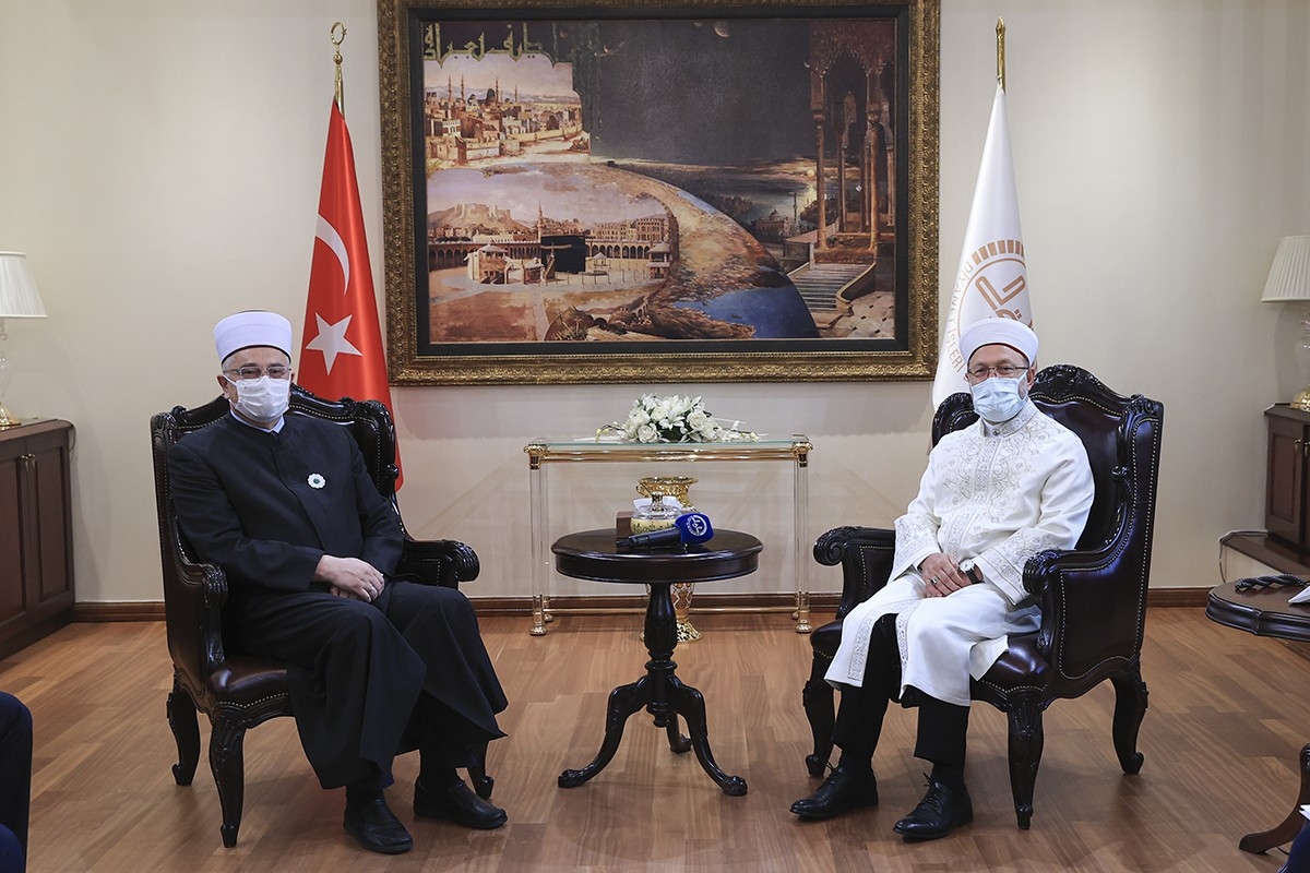 Diyanet İşleri Başkanı Ali Erbaş: “Olmazsa olmazımız, Kur’an ve sünnet çizgisine riayet etmektir”