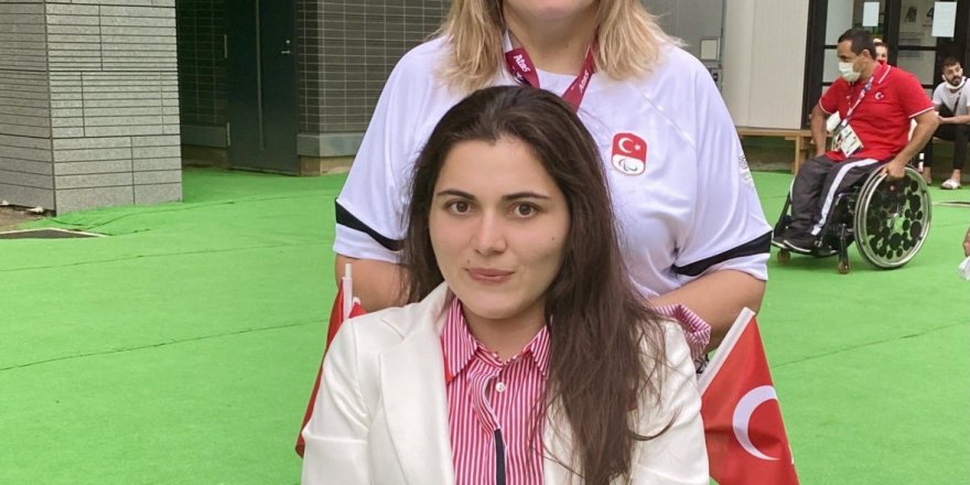 Milli yüzücü Elif İldem, Tokyo Paralimpik Oyunları'nda finale yükseldi