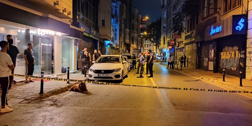 İki Arkadaş Kurşun Yağmuruna Tutuldu