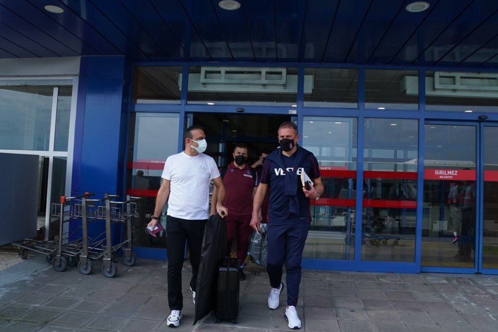 Trabzonspor Tur İçin Roma’ya Uçtu