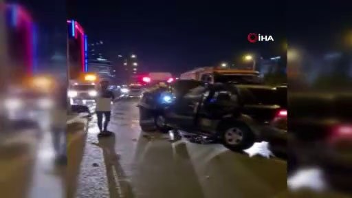 Beylikdüzü E-5’te Feci Kaza: Genç Kız Hayatını Kaybetti