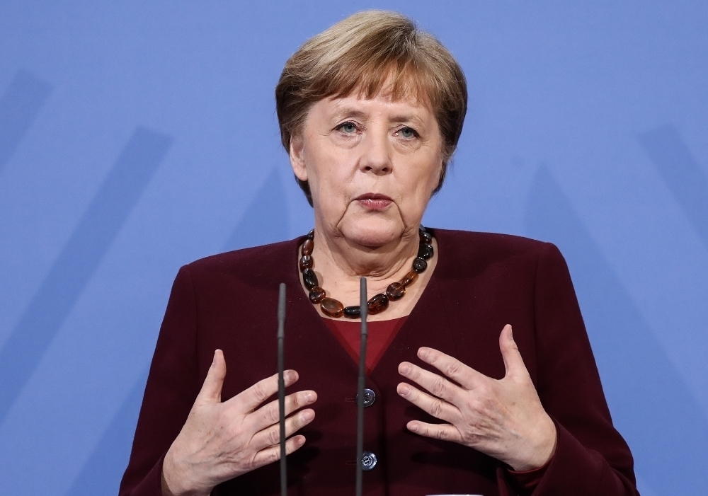Merkel: “Afganistan’daki Kazanımların Korunması İçin Taliban İle Görüşmeler Devam Etmeli"