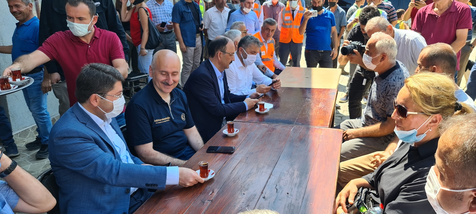 Bakan Karaismailoğlu, Bartın’da Sel Bölgesinde İncelemelerde Bulundu