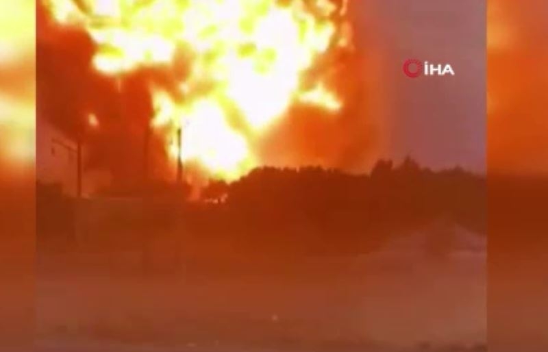 Kazakistan’da askeri depodaki yangın patlamaya neden oldu