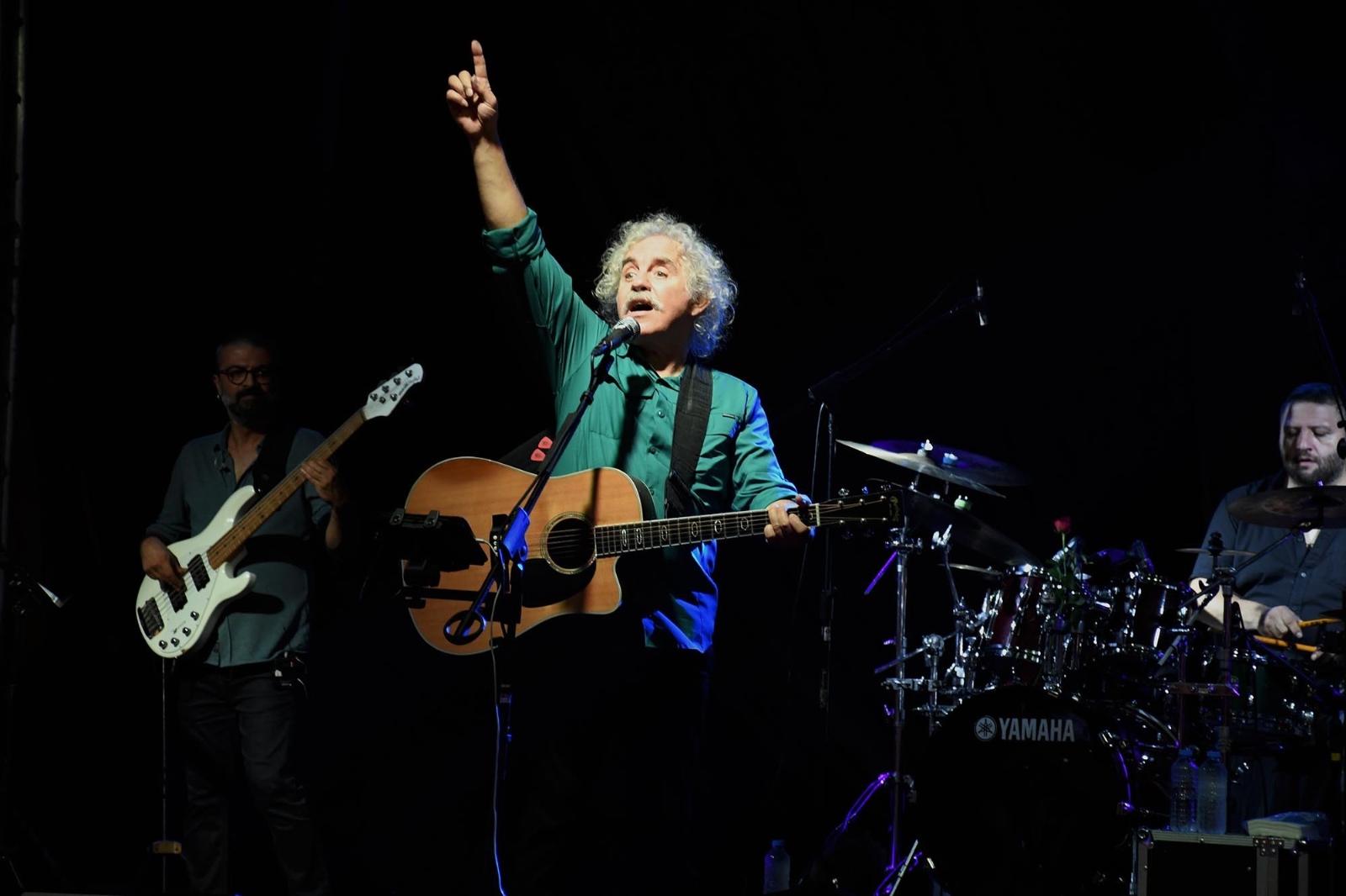 Kuşadası’nda ’Yeni Türkü’ Rüzgarı Esti