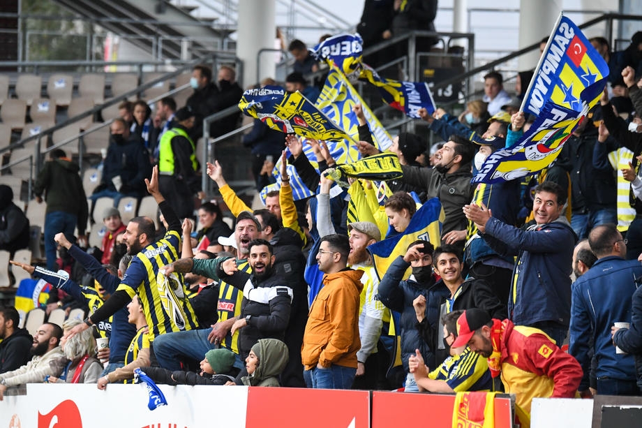UEFA Avrupa Ligi: Hjk Helsinki: 1 - Fenerbahçe: 2 (İlk Yarı)