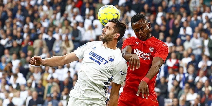 Demir Grup Sivasspor Avrupa Konferans Ligi'ne Veda Etti