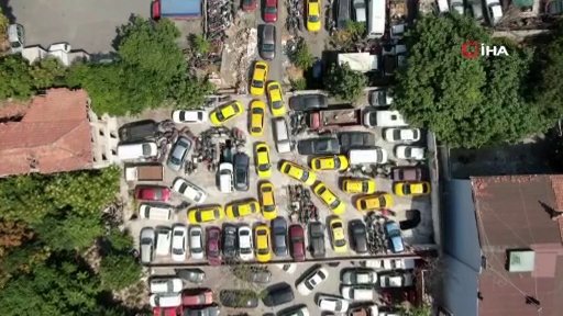 Yediemin Otoparkları Taksilerle Doldu