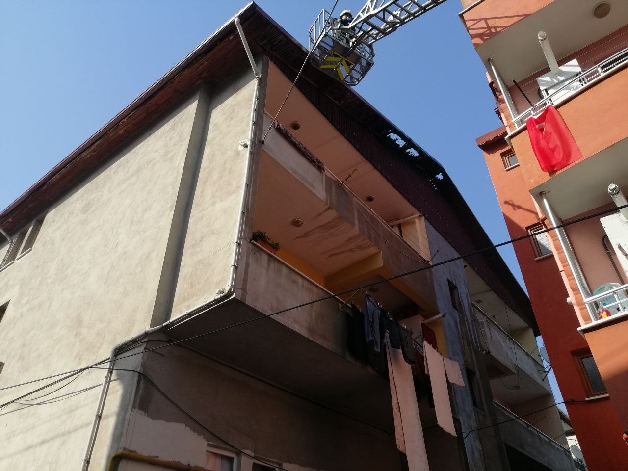 Komşunun Dikkati Felaketi Önledi