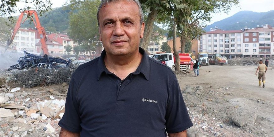 Bozkurt Belediye Başkanı Yanık'ın Selden Son Anda Kurtulduğu Görüntüler Ortaya Çıktı