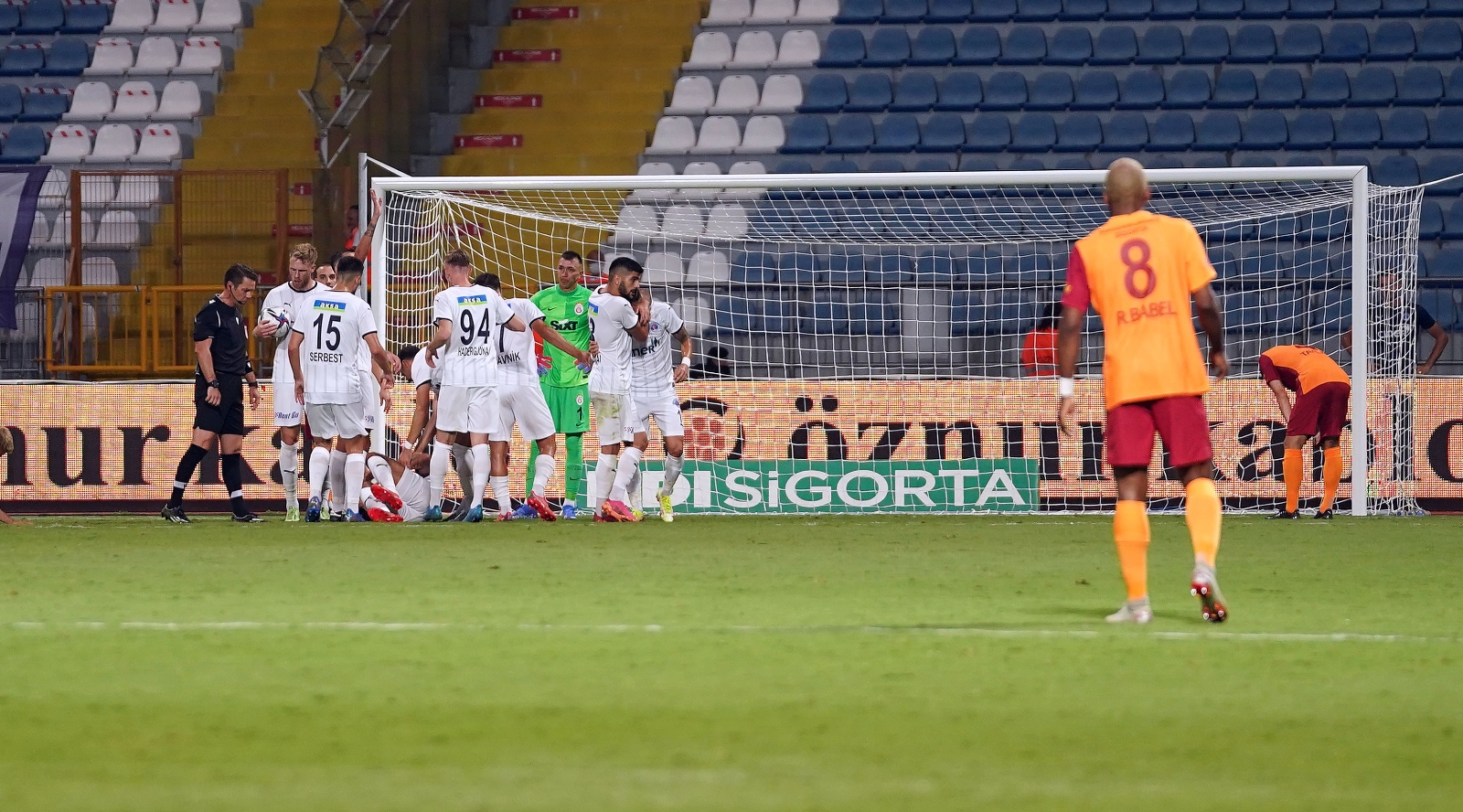 Galatasaray Bu Sezon Ligde İlk Kez Puan Kaybetti