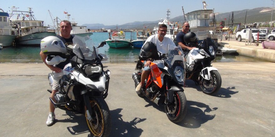 Türkiye’nin Güvenilir Bir Ülke Olduğunu İspatlamak İçin motosikletle Almanya' dan geldiler