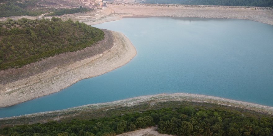 Suların Çekildiği Mehmetli Barajı Alarm Veriyor
