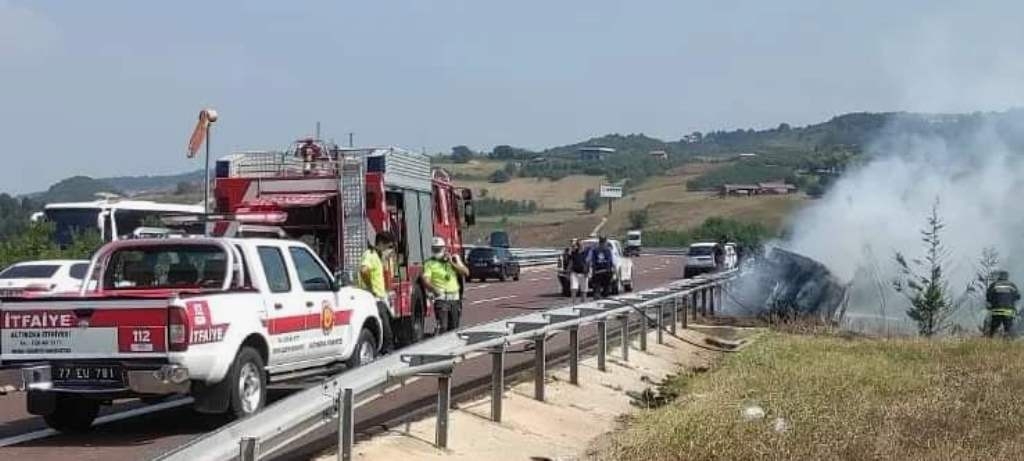 İstanbul-İzmir otoyolunda kaza: 1 yaralı