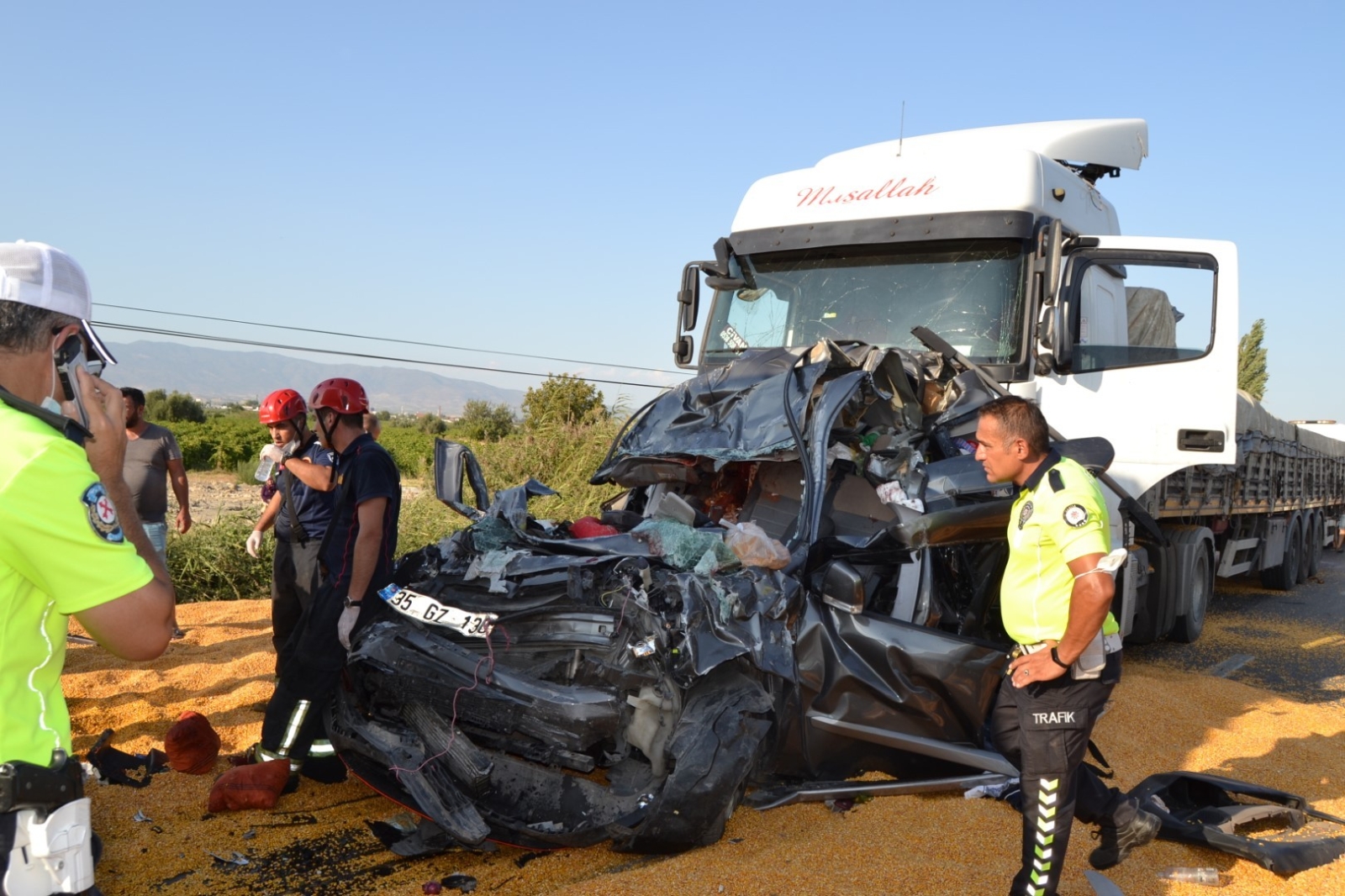 Manisa’da Korkunç Kaza: 3 Ölü, 5 Yaralı