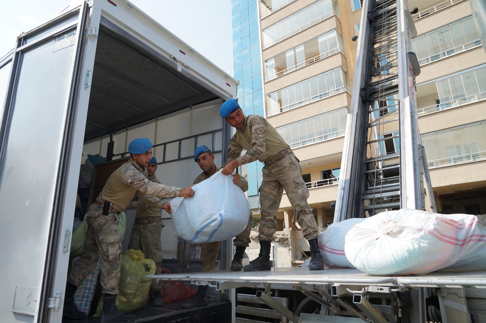 Selde Yıkılan Binanın Müteahhidine Ait Bir Başka Bina İçin Yıkım Kararı Çıktı