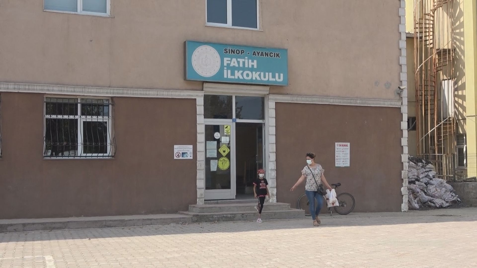 Selden Etkilenen Ayancık’ta Okullar Eğitime Hazırlandı