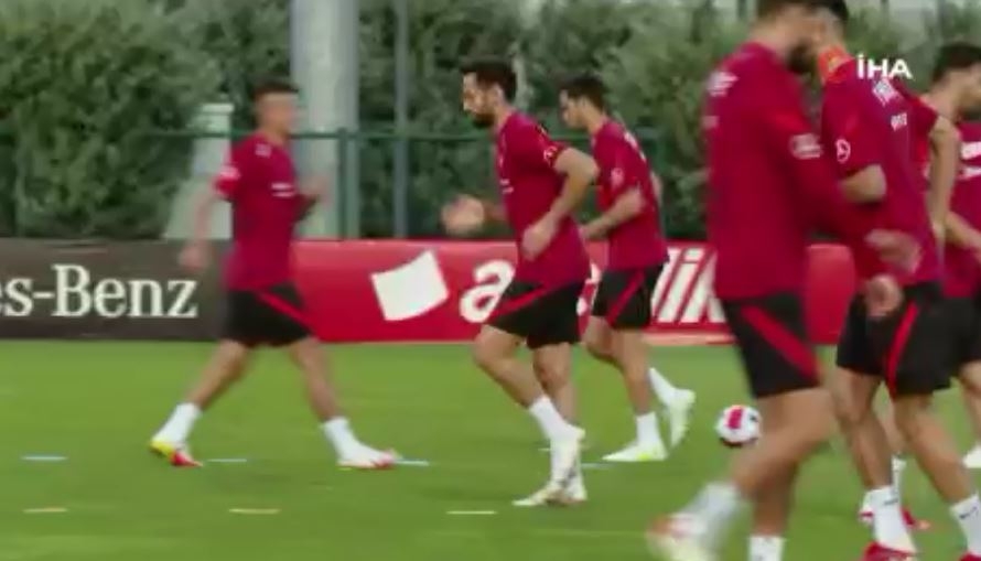 A Milli Takım, Karadağ Maçı Hazırlıklarını Tamamladı