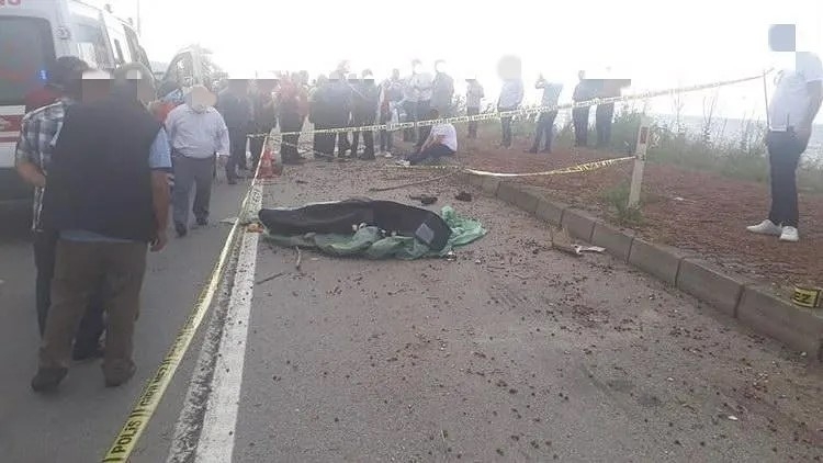 Kaldırımda fındık kurutanlara araç çarptı: 1 ölü, 2 yaralı