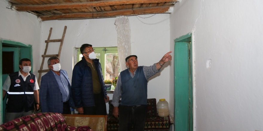 Kütahya Depreminde Hasar Tespit Edildi