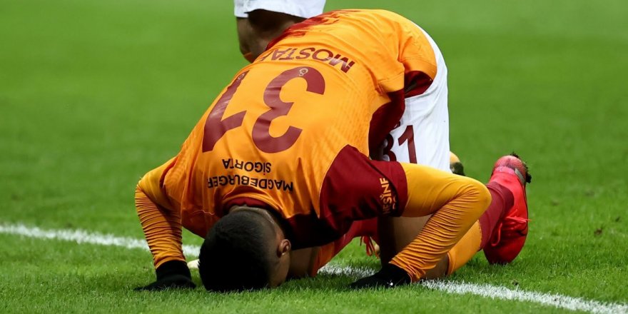 Mostafa Mohamed, Bordeaux'yla anlaştı