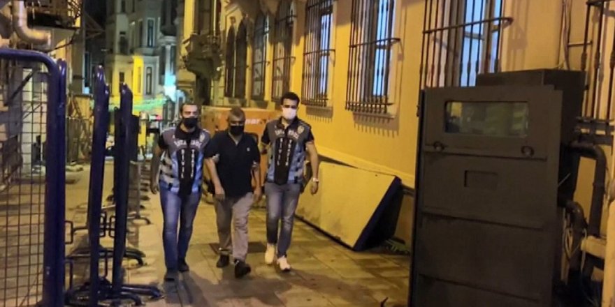 Taksim'de Değnekçiye Suçüstü