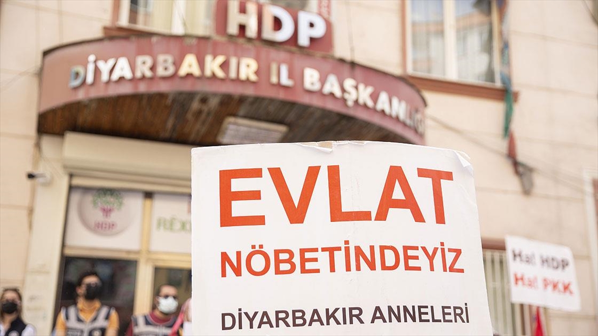 Diyarbakır Annelerinin Evlat Nöbeti 3'üncü Yılında