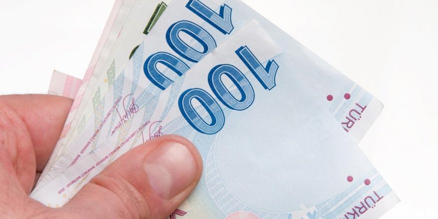 Perakende güveni geçen yılın aynı dönemine göre 2 puan azaldı