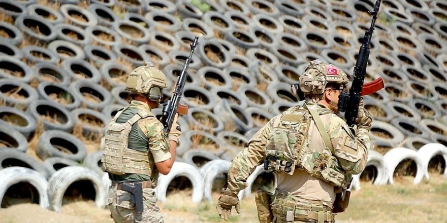 Azerbaycan ve Türkiye’den Bakü’de ortak askeri tatbikat