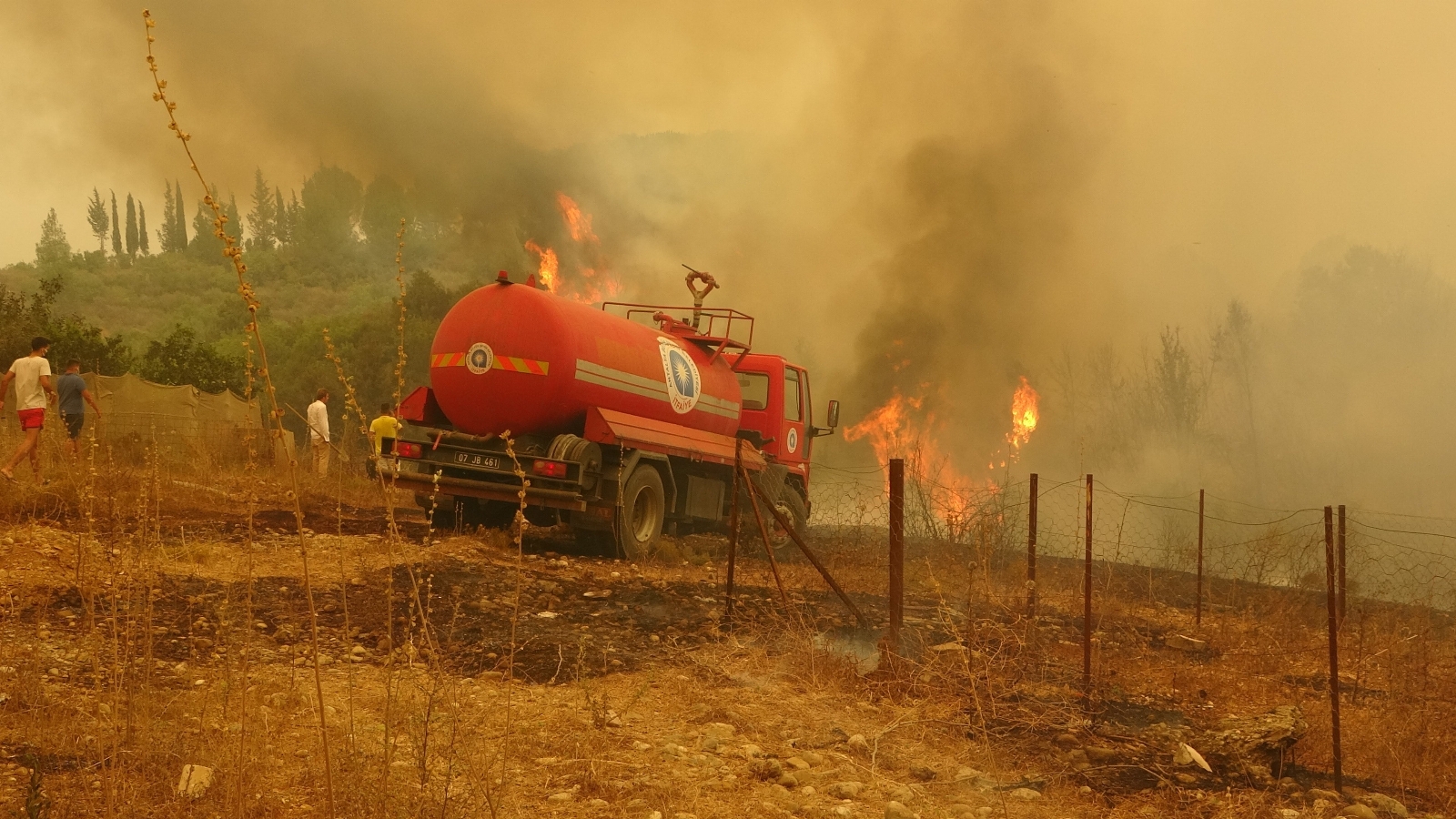 Antalya’da ormanlık alanlara giriş yasağı uzatıldı