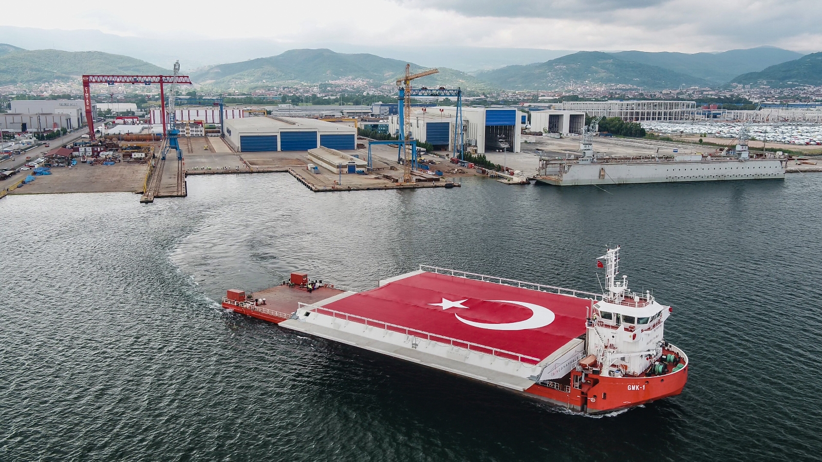 Bursa’da üretildi...Dünyanın en büyük köprüsünün inşaatına ulaştı