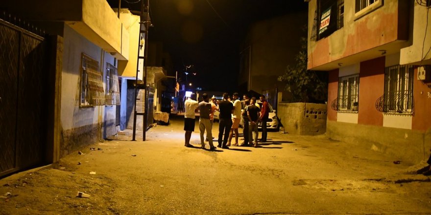 Adana' da kardeşini pompalı ile öldürdü