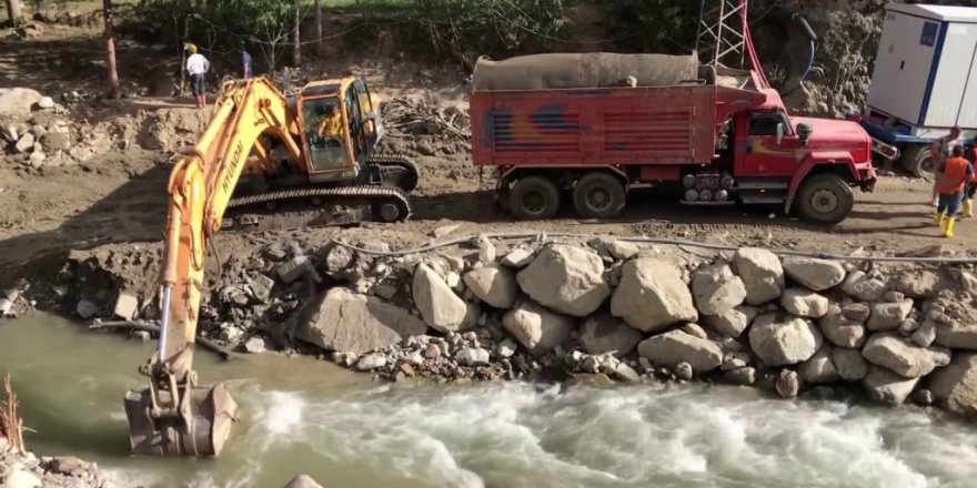 Selde Kaybolan İşçiyi Arama Çalışmaları Devam Ediyor