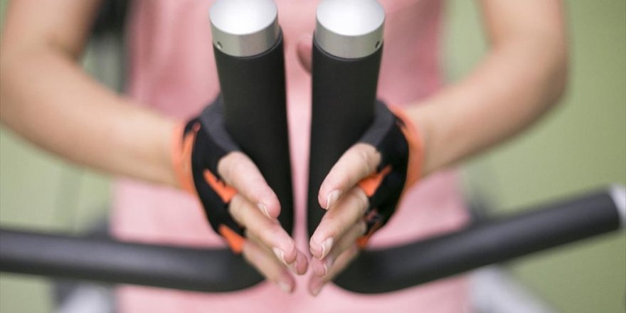 Pandemi Döneminde Spor, Uzaktan Ve Çevrim İçi Oldu