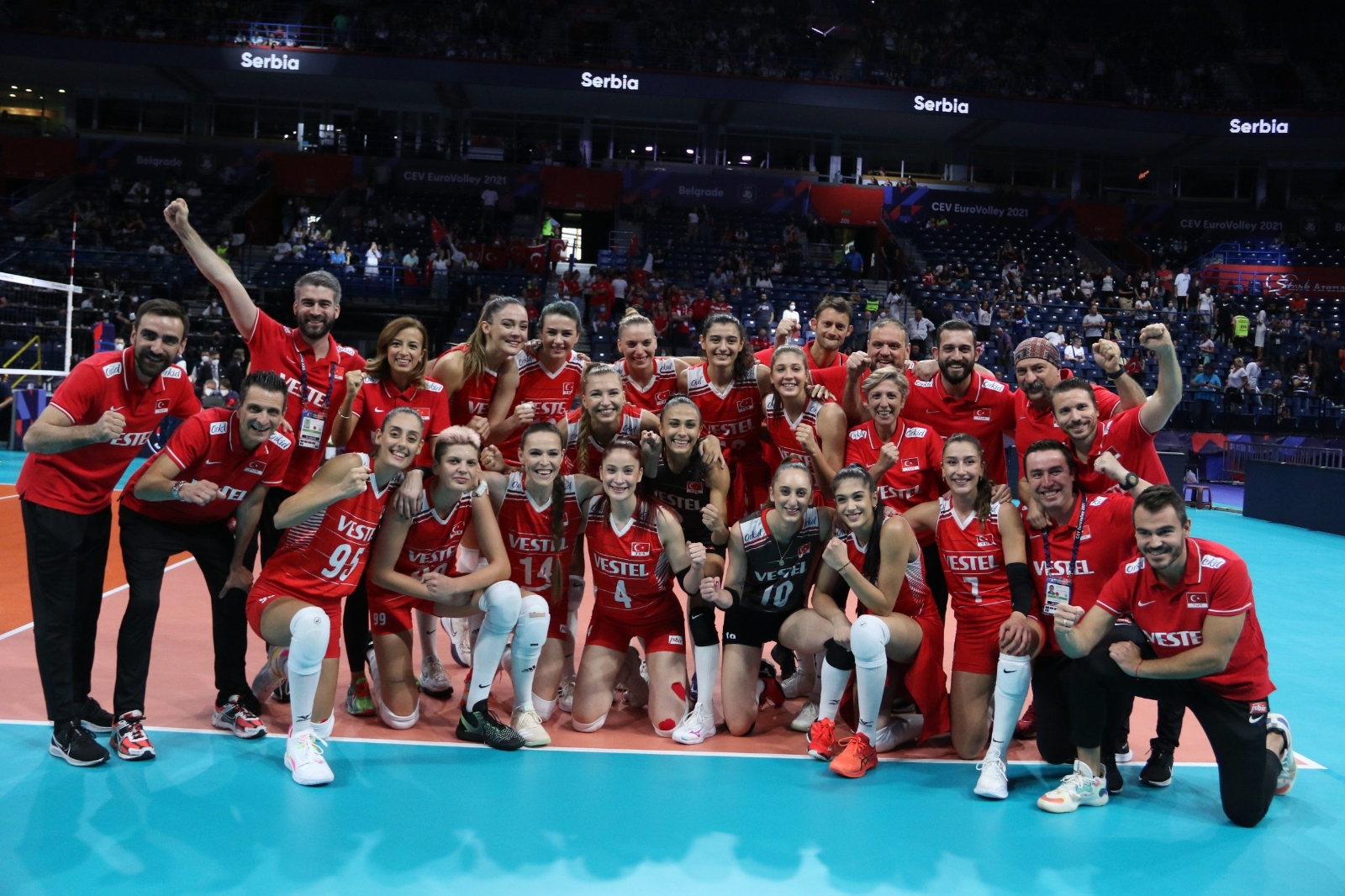 Filenin Sultanları, Avrupa üçüncüsü