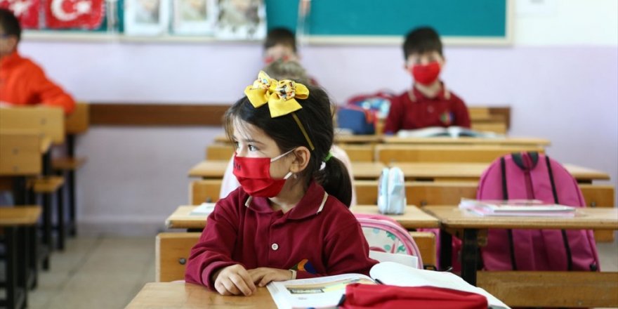 MEB’den Okullarda Covid-19 Pozitif Vaka Çıkması Durumunda Yapılması Gereken Uygulamalar rehberi