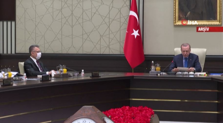 Kabine Pazartesi günü toplanıyor