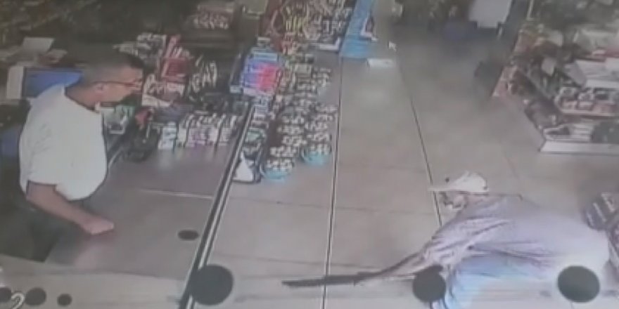 Adana' da kendisini evden çıkarmak isteyen kardeşini pompalı ile vurdu