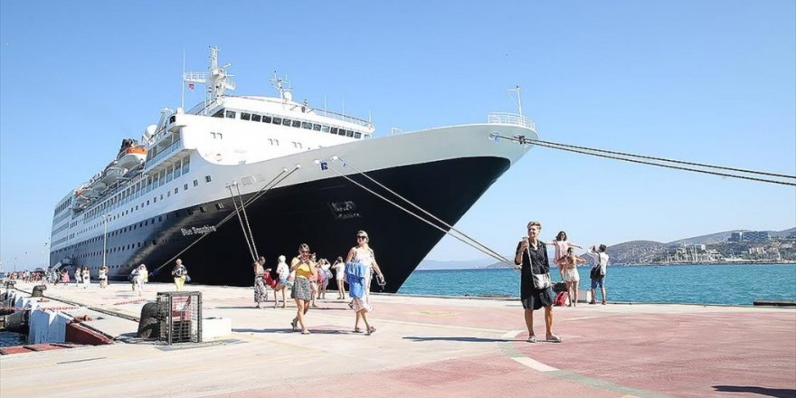 Kruvaziyer Turizminde 2022'de Rekor Gemi Beklentisi