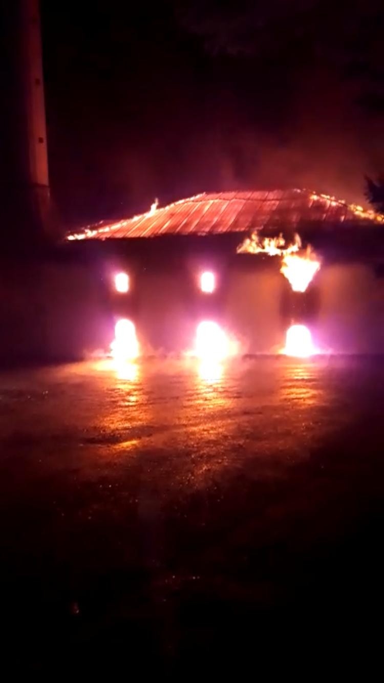 Yangında zarar gören tarihi cami restorasyonunda sona gelindi