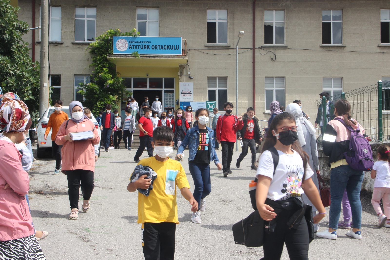 Afet bölgesi ilan edilen İnebolu’da yüz yüze eğitim başladı