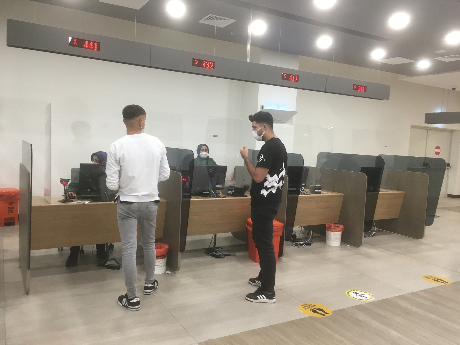 Hastanelerde PCR testi yoğunluğu