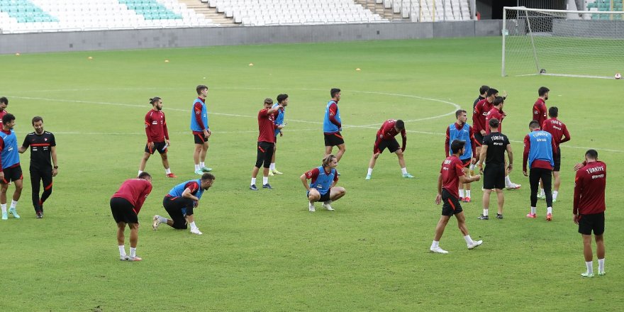 Ümit Milli Futbol Takımı, İskoçya maçının hazırlıklarını tamamladı