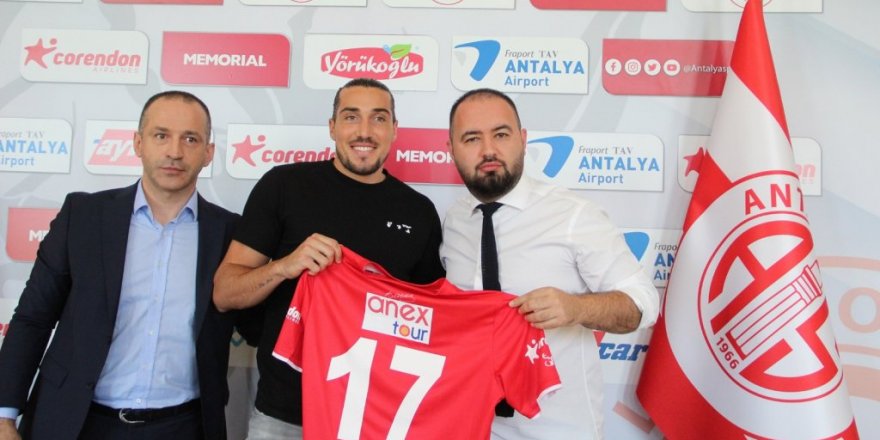 Crivelli Antalyaspor’da
