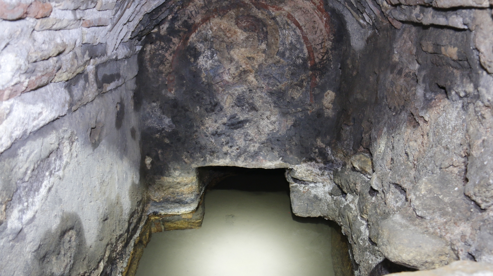 İstanbul’da Bulunan 5 Bizans Ayazması’ndan Biri Sultanahmet’teki Bu Binanın Altında