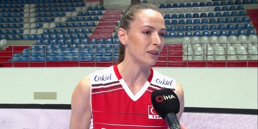 Eda Erdem Dündar tarihe geçti