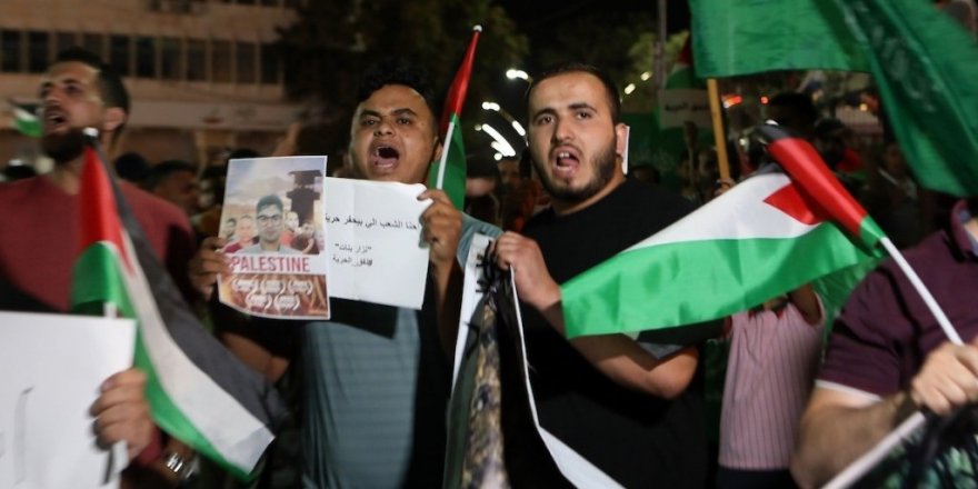 El Halil’de Göstericilere Plastik Mermili Müdahale