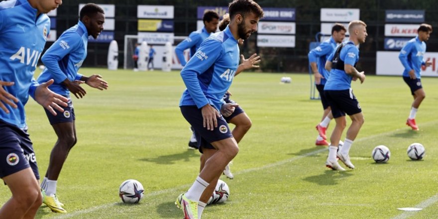 Fenerbahçe, Sivasspor maçı hazırlıklarını sürdürdü